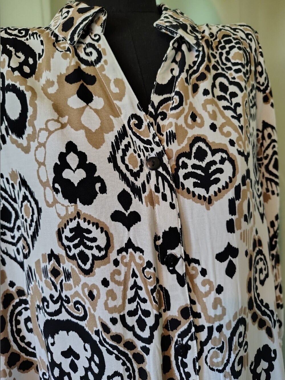 Mlle Gabrielle Black and Beige Printed Tunic Dress Button Up Women Medium NWT - Picture 2 of 10